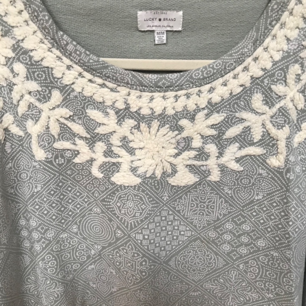 Lucky Brand Sage Green and Cream Long Sleeve Cotton Top - Picture 5 of 16